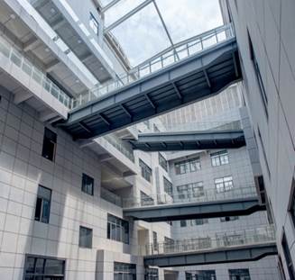 西安交通大学仲英楼